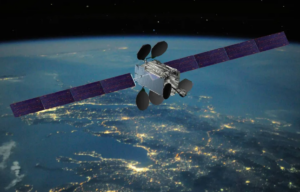 Спутник Intelsat произведенный Boeing взорвался и развалился на орбите