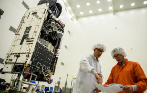 ExoAnalytic обнаружила 500 фрагментов мусора образовавшихся в результате распада Intelsat 33e