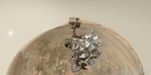 Селфи марсохода Curiosity на хребте Веры Рубин